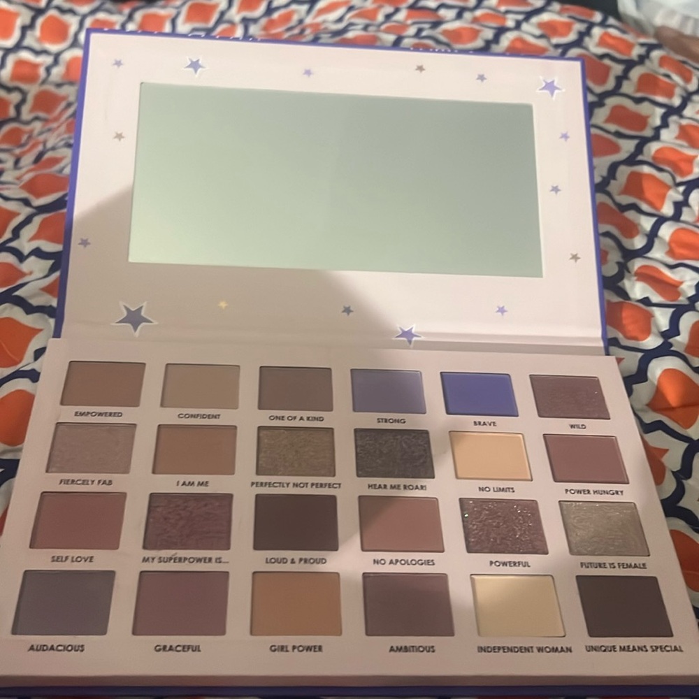 Ciaté London I Am Woman What's Your Power 24 Shade Eyeshadow Palette V2 New!